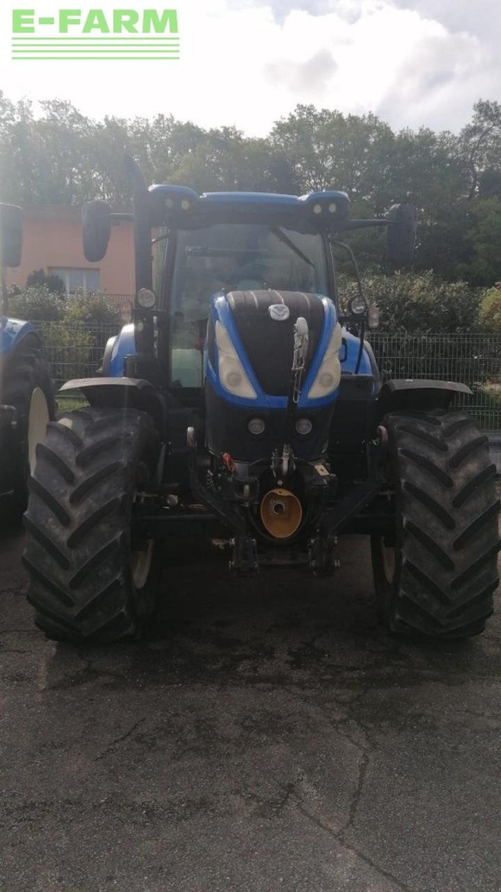 Traktor des Typs New Holland t7.225 ac, Gebrauchtmaschine in CHAUVONCOURT (Bild 2)