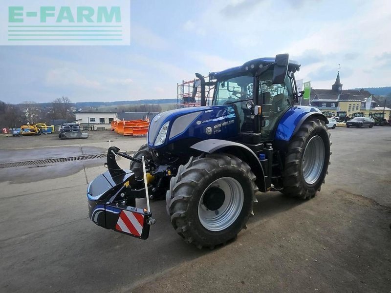 Traktor van het type New Holland t7.225 ac, Gebrauchtmaschine in ZWÖNITZ OT HORMERSDORF (Foto 1)