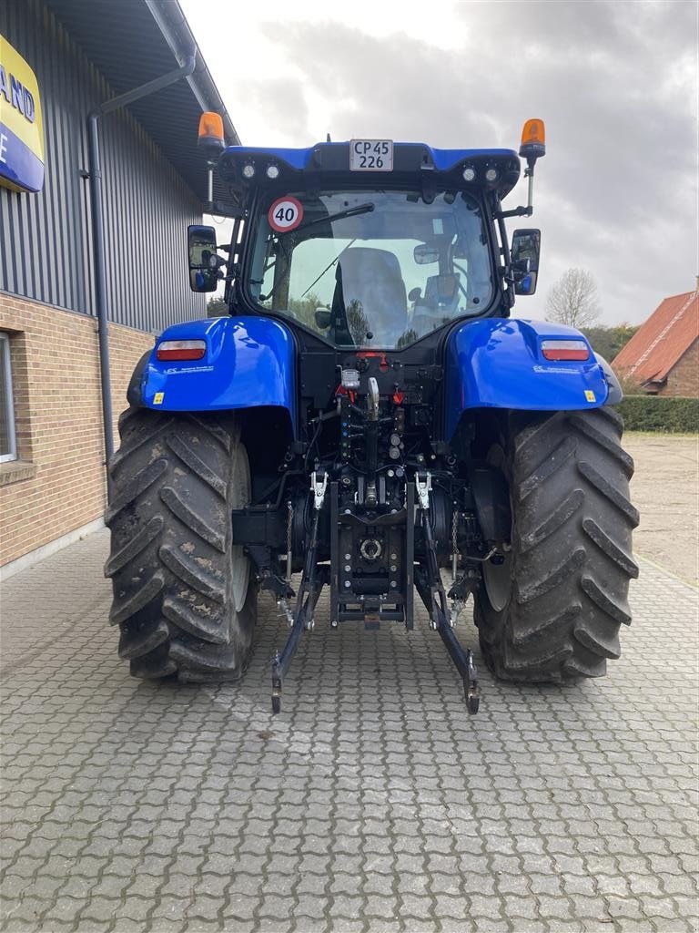 Traktor Türe ait New Holland T7.225 AC, Gebrauchtmaschine içinde Stenstrup (resim 4)