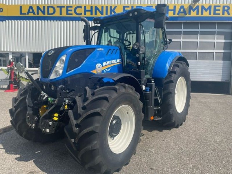 Traktor типа New Holland T7.225 Auto Command SideWinder II (Stage V), Gebrauchtmaschine в Burgkirchen (Фотография 1)