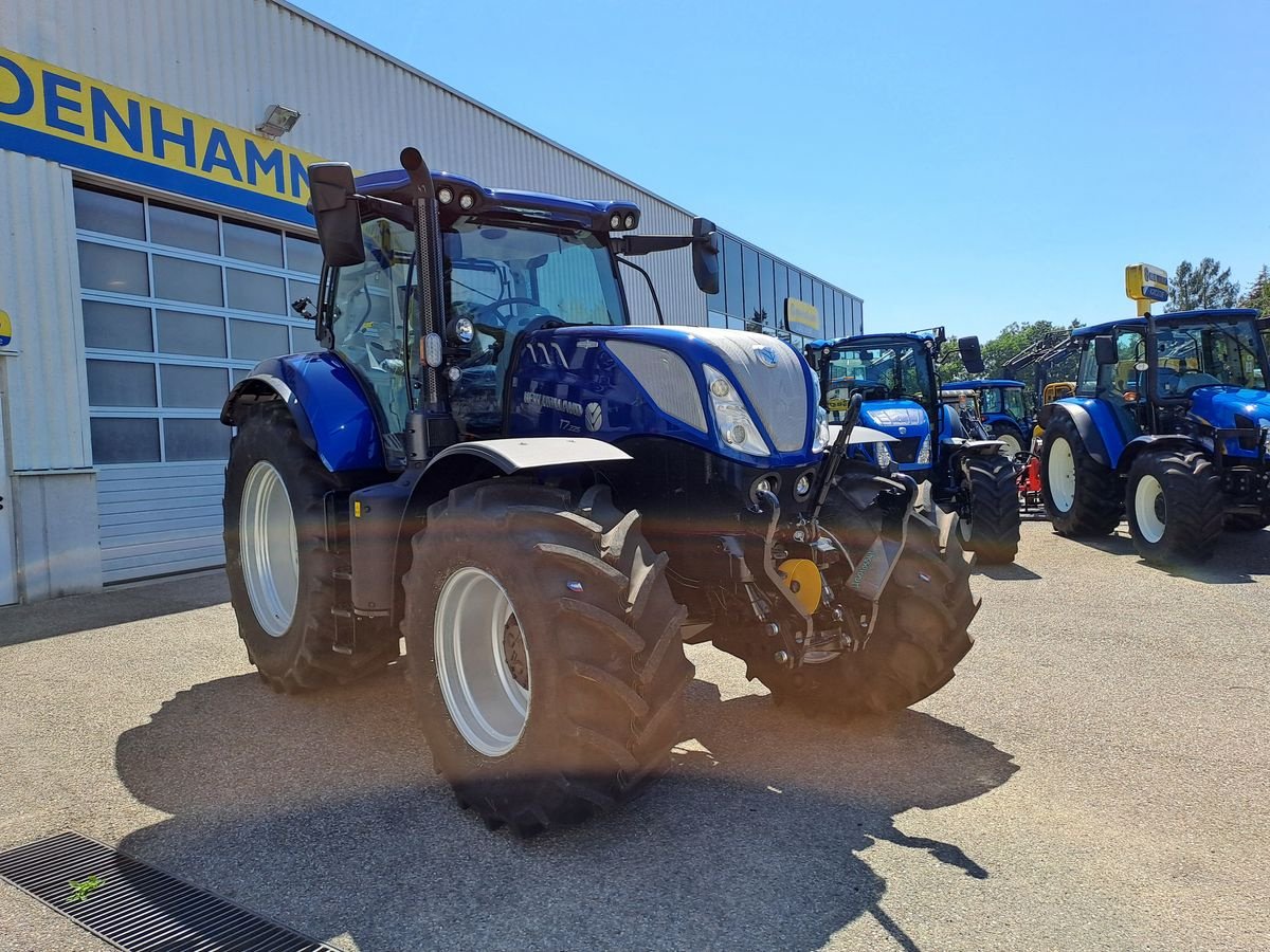 Traktor typu New Holland T7.225 Auto Command SideWinder II (Stage V), Neumaschine v Burgkirchen (Obrázok 11)