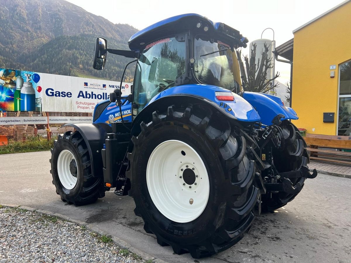 Traktor van het type New Holland T7.225 Auto Command SideWinder II (Stage V), Gebrauchtmaschine in Burgkirchen (Foto 4)