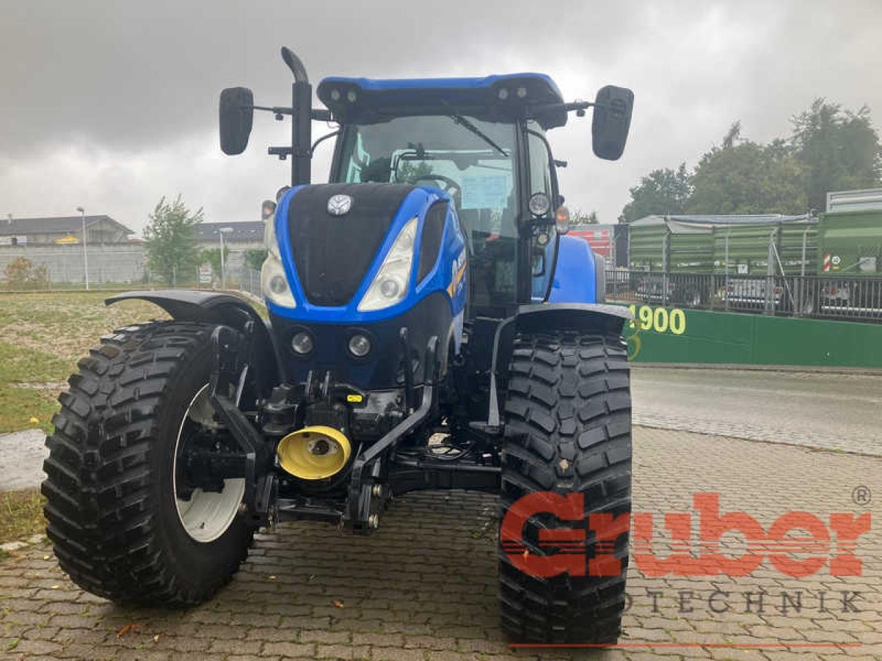 Traktor des Typs New Holland T7.225AC MY15, Gebrauchtmaschine in Ampfing (Bild 4)