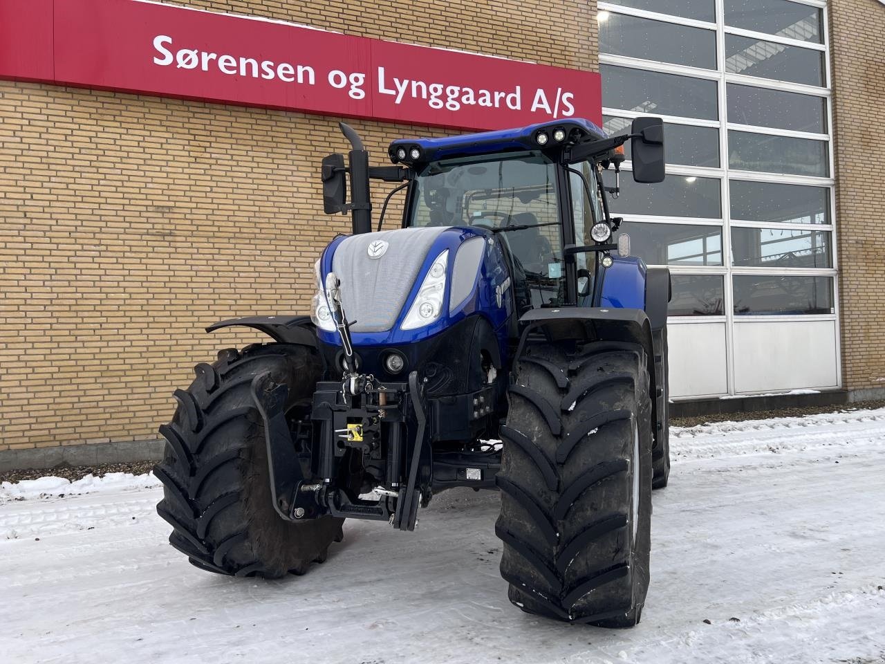 Traktor типа New Holland T7.230 AC BLUE POWER, Gebrauchtmaschine в Viborg (Фотография 2)