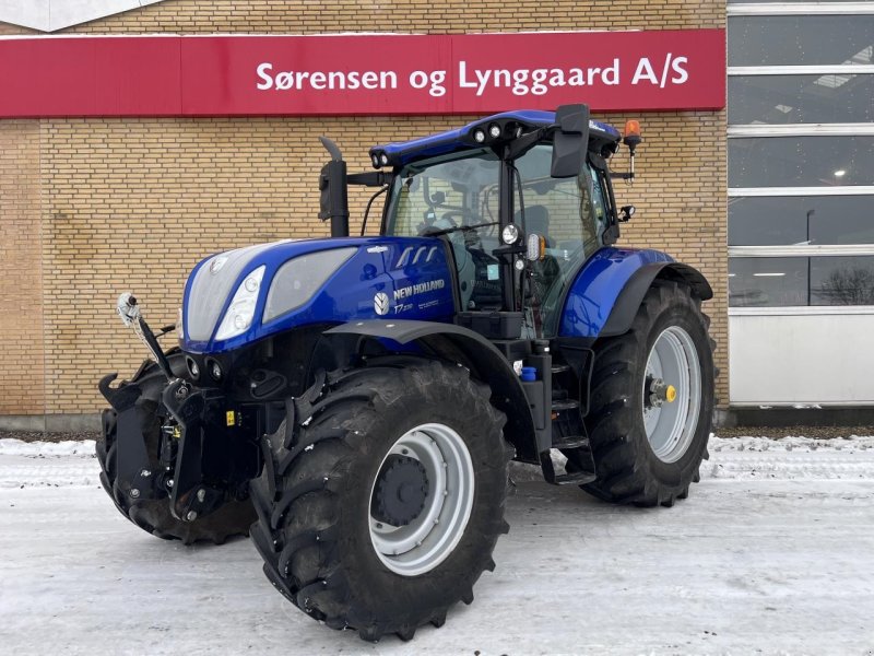 Traktor des Typs New Holland T7.230 AC BLUE POWER, Gebrauchtmaschine in Viborg (Bild 1)