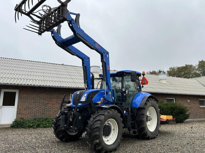 Traktor of the type New Holland T7.230 AC MY 18, Gebrauchtmaschine in Thisted