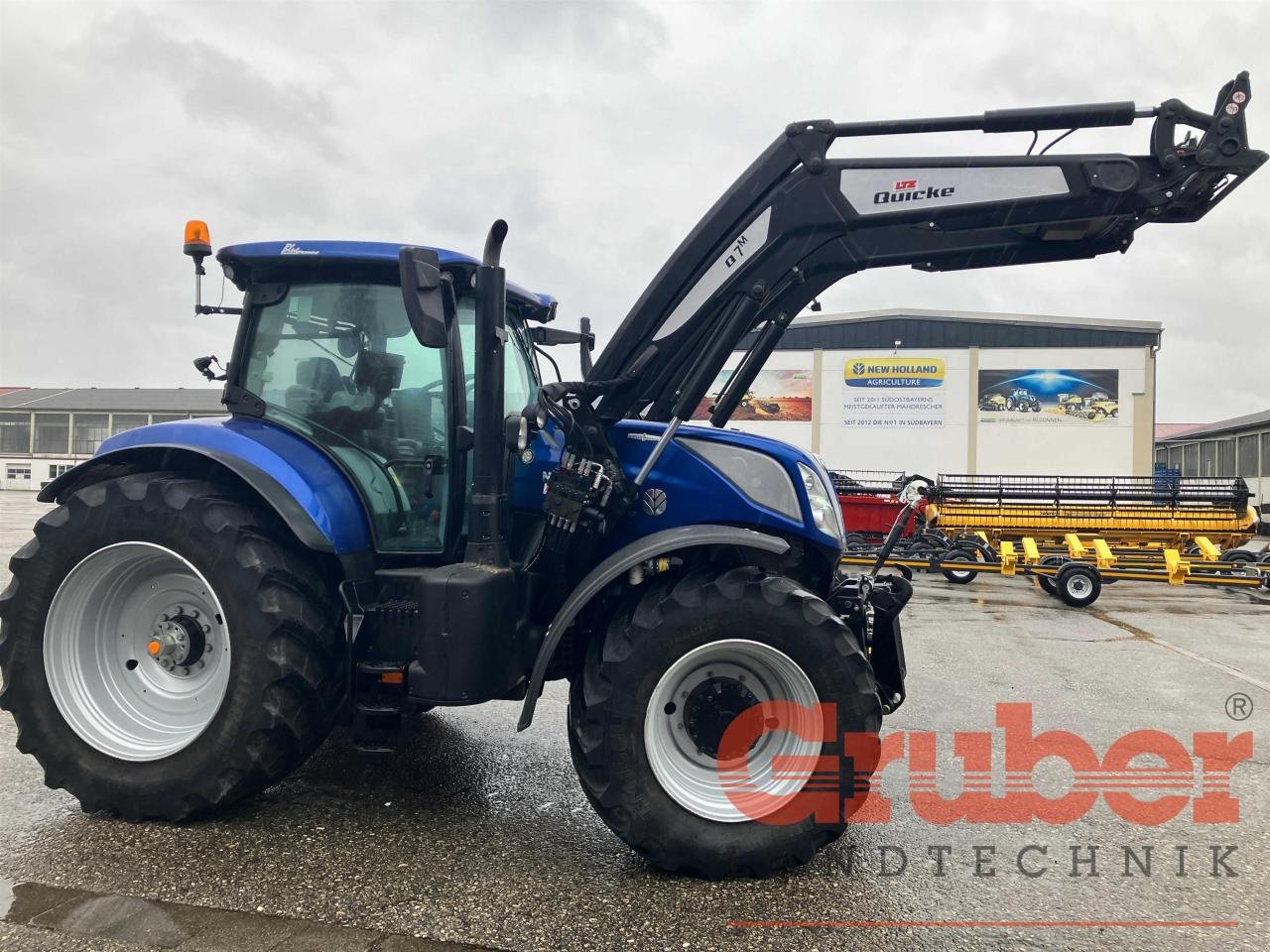 Traktor типа New Holland T7.230 AC StageV, Gebrauchtmaschine в Ampfing (Фотография 1)