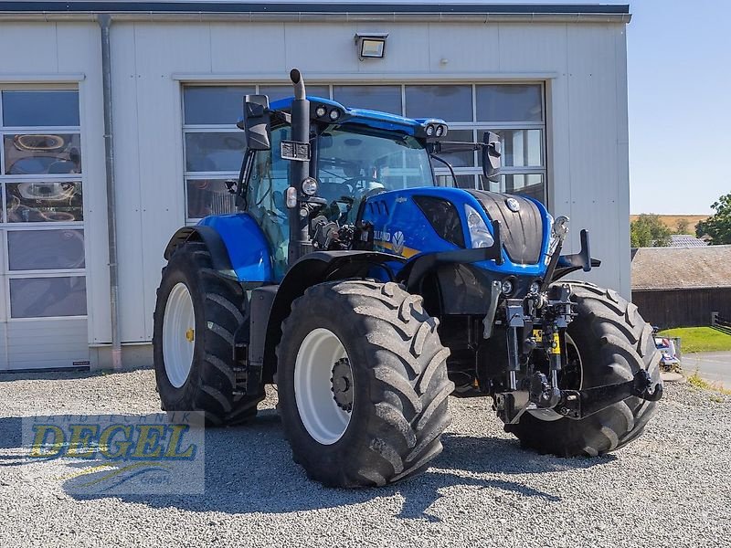 Traktor van het type New Holland T7.230 AC, Gebrauchtmaschine in Feilitzsch (Foto 1)