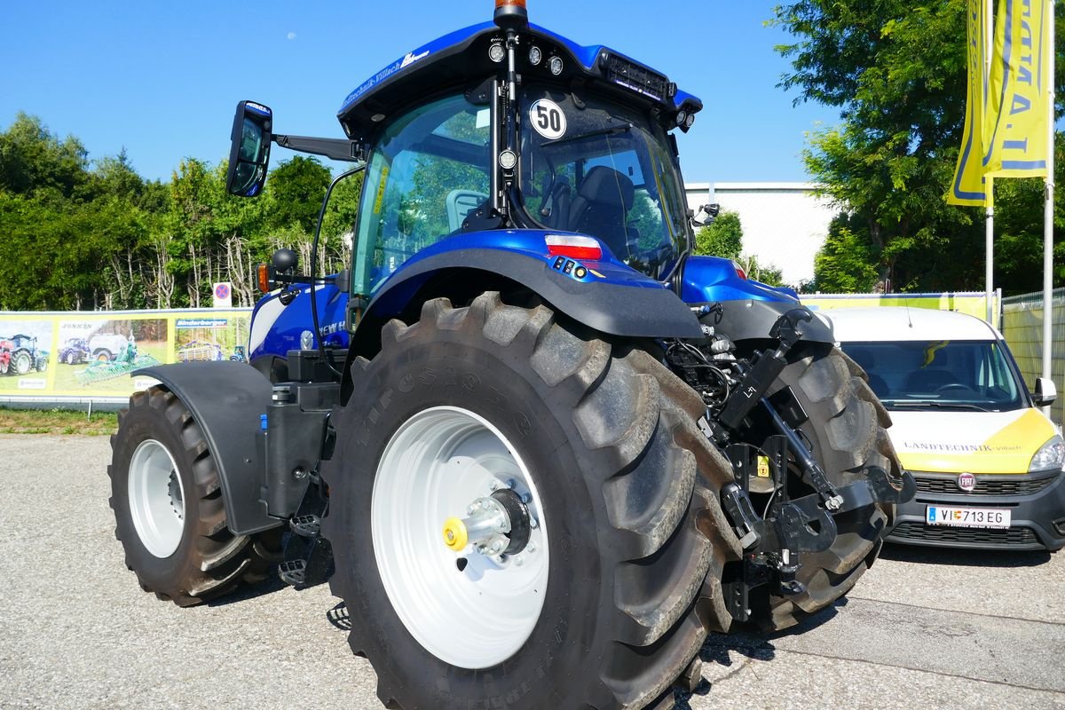 Traktor des Typs New Holland T7.230 Auto Command SideWinder II (Stage V), Gebrauchtmaschine in Villach (Bild 3)