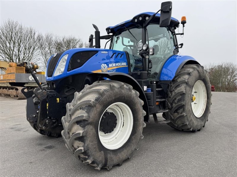 Traktor du type New Holland T7.230 AUTOCOMMAND OG FRONT PTO!, Gebrauchtmaschine en Nørager (Photo 1)