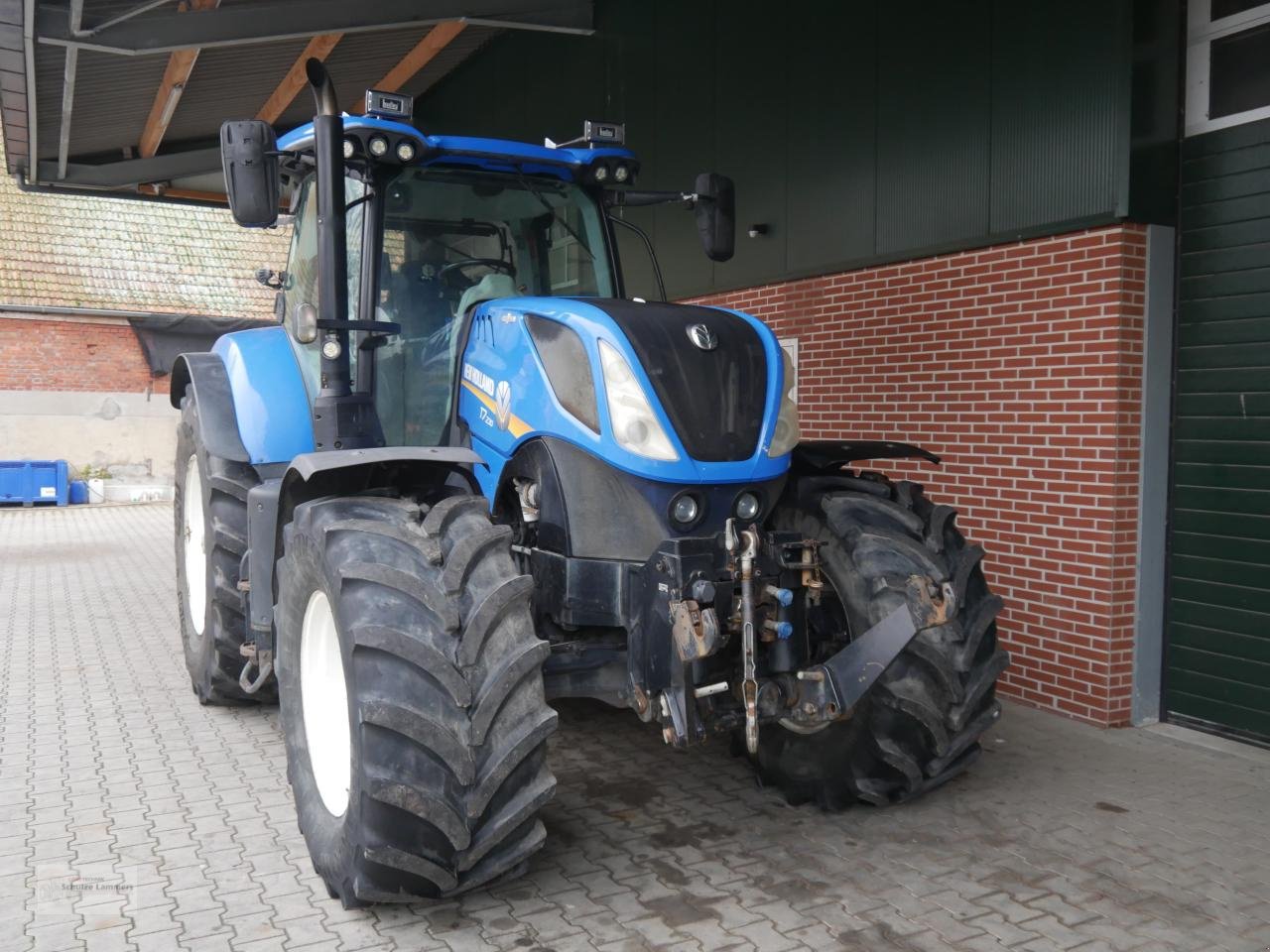 Traktor des Typs New Holland T7.230 Autocommand, Gebrauchtmaschine in Borken (Bild 2)