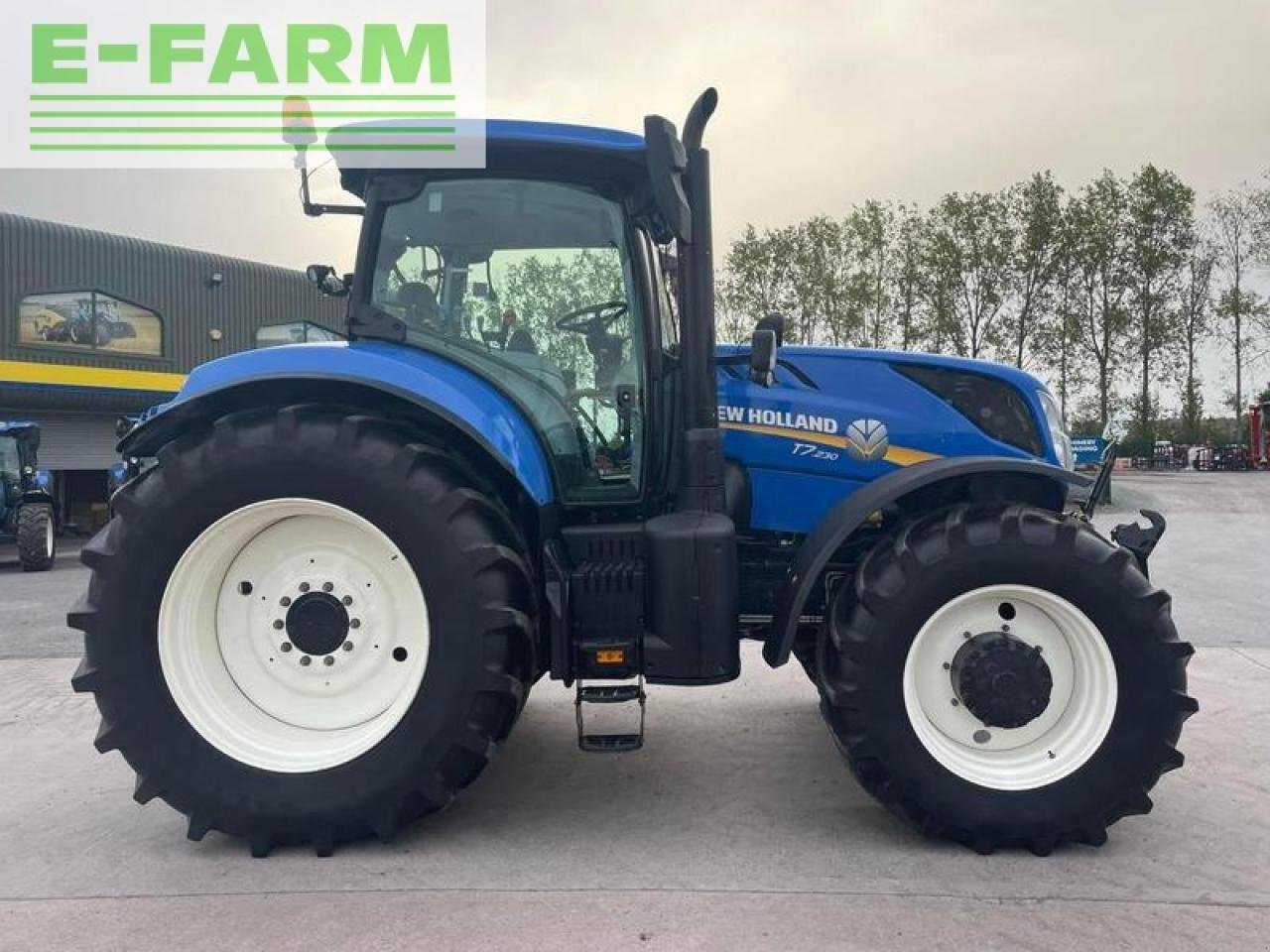 Traktor Türe ait New Holland t7.230 classic, Gebrauchtmaschine içinde SHREWSBURRY (resim 3)