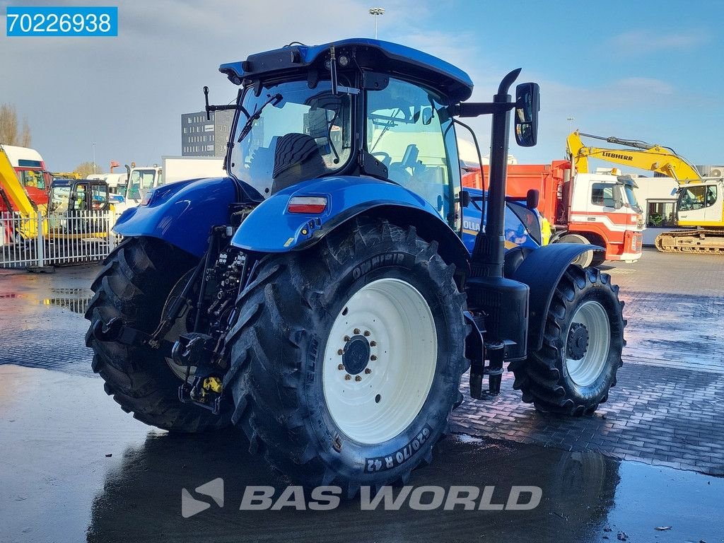 Traktor of the type New Holland T7.230 PC 4X4 SIDEWINDER, Gebrauchtmaschine in Veghel (Picture 5)