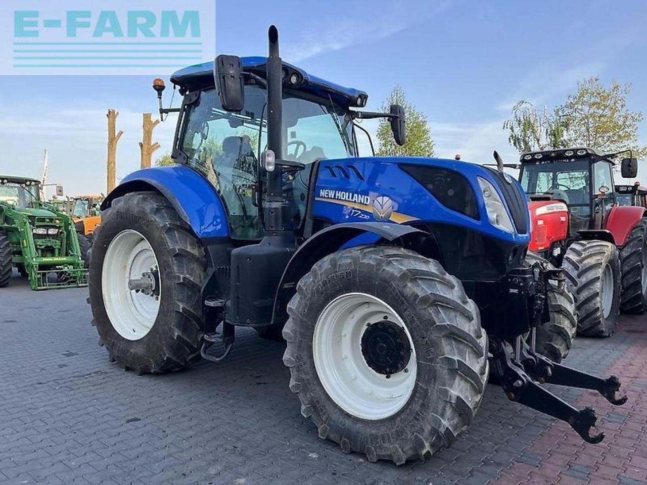 Traktor от тип New Holland t7.230 power command, Gebrauchtmaschine в DAMAS?AWEK (Снимка 4)