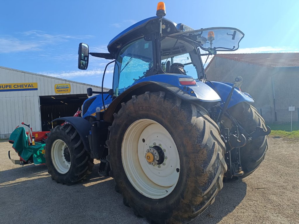 Traktor du type New Holland T7.230 SW N°16, Gebrauchtmaschine en LIMEY-REMENAUVILLE (Photo 8)