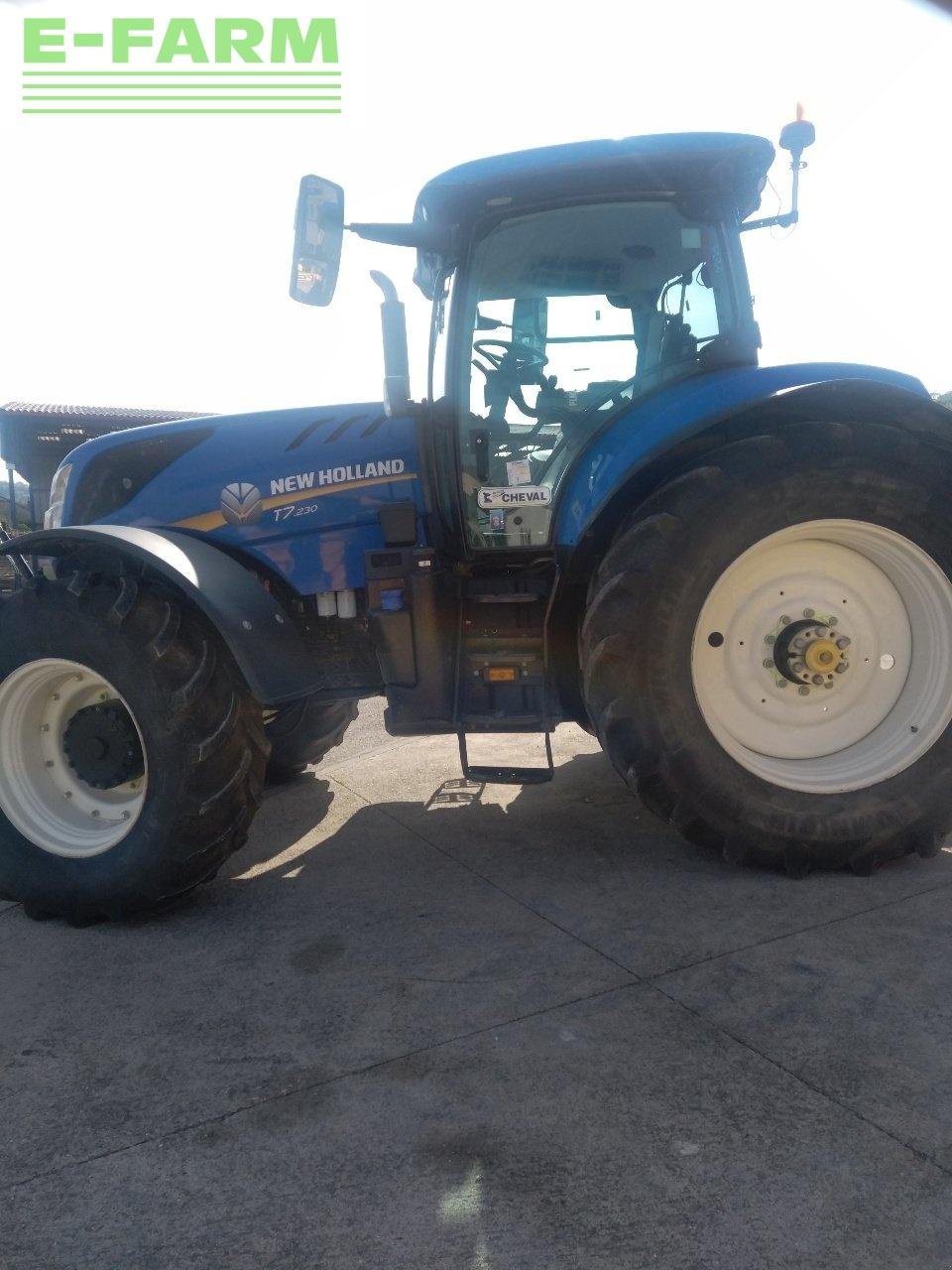 Traktor του τύπου New Holland t7.230 sw n°16, Gebrauchtmaschine σε CHAUVONCOURT (Φωτογραφία 5)