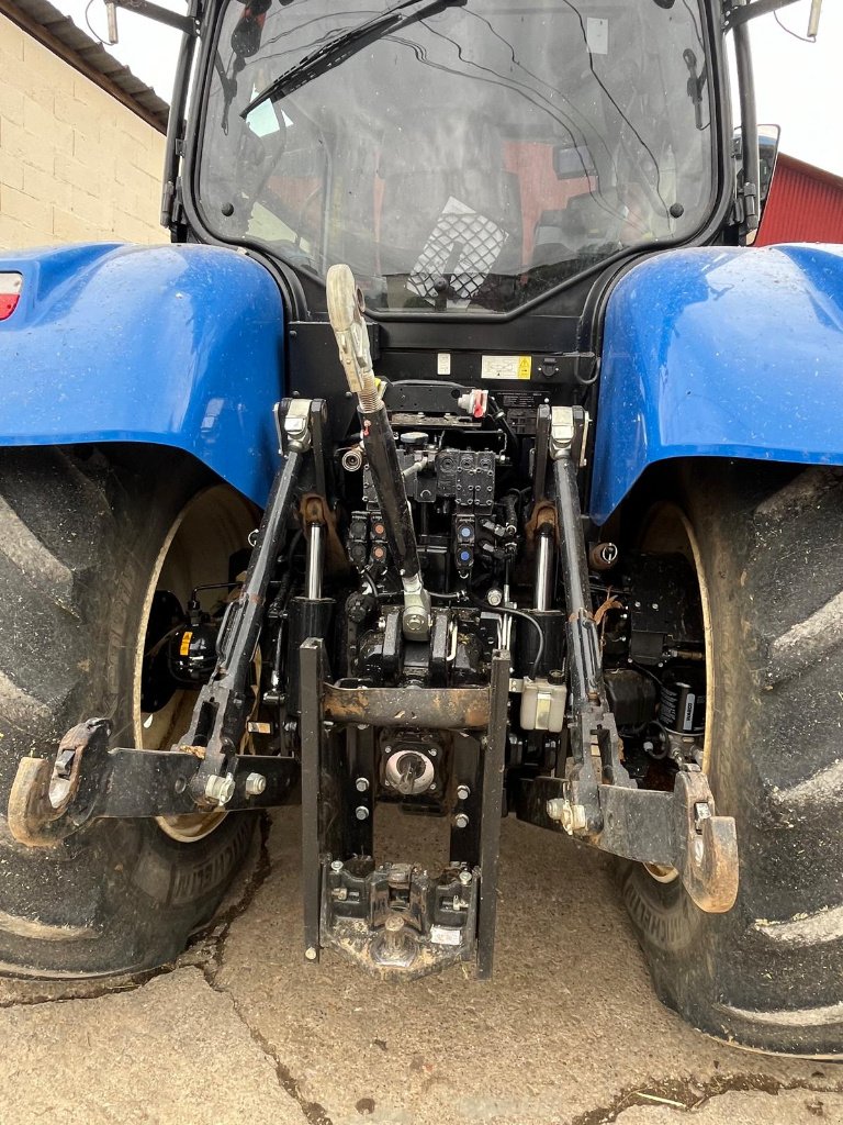 Traktor za tip New Holland T7.230 SW, Gebrauchtmaschine u Roches-sur-Marne (Slika 9)