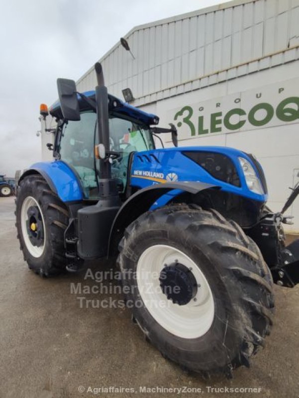 Traktor of the type New Holland T7.230, Gebrauchtmaschine in FRESNAY LE COMTE (Picture 1)