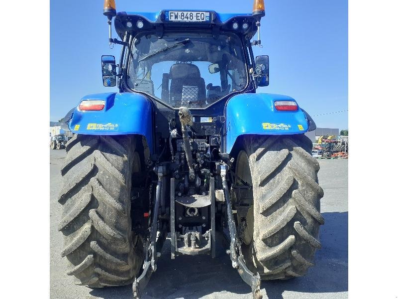 Traktor typu New Holland T7.230, Gebrauchtmaschine w HERLIN LE SEC (Zdjęcie 4)