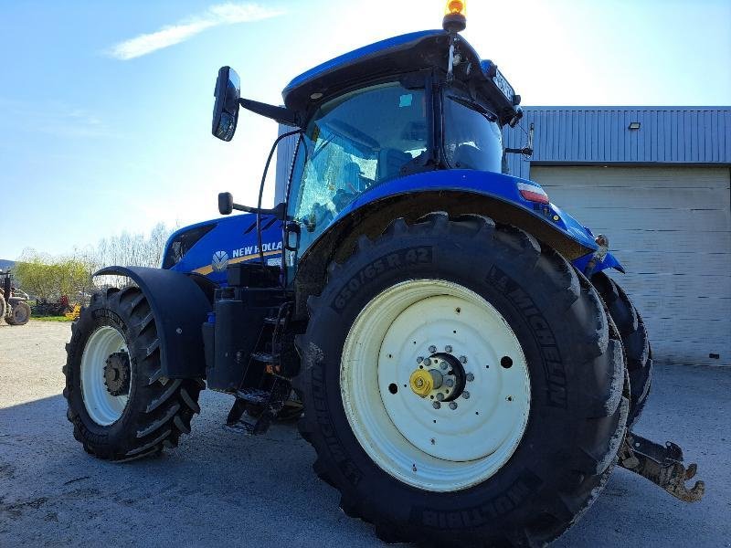 Traktor του τύπου New Holland T7.230, Gebrauchtmaschine σε VERDUN (Φωτογραφία 4)