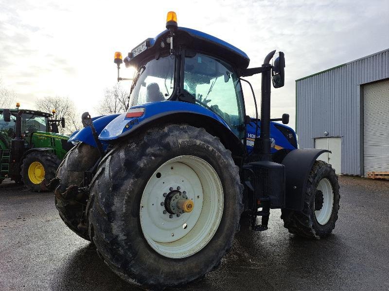 Traktor van het type New Holland T7.230, Gebrauchtmaschine in VERDUN (Foto 4)