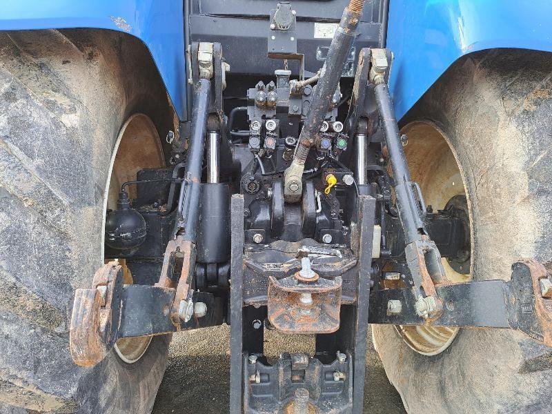 Traktor tip New Holland T7.230, Gebrauchtmaschine in VERDUN (Poză 9)