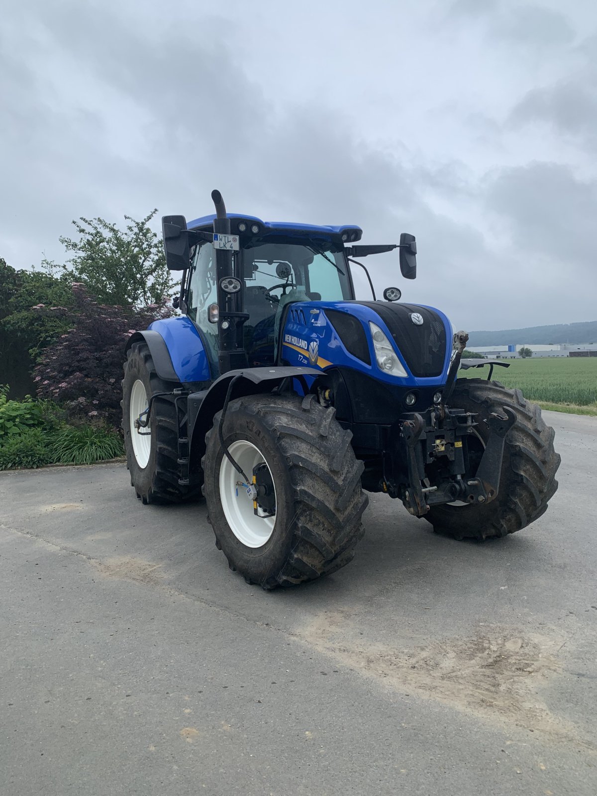 Traktor типа New Holland T7.230, Gebrauchtmaschine в Bad Essen (Фотография 1)