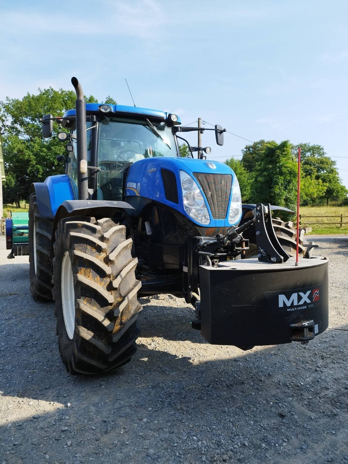 Traktor van het type New Holland T7.235ACSWII, Gebrauchtmaschine in Montenay (Foto 9)