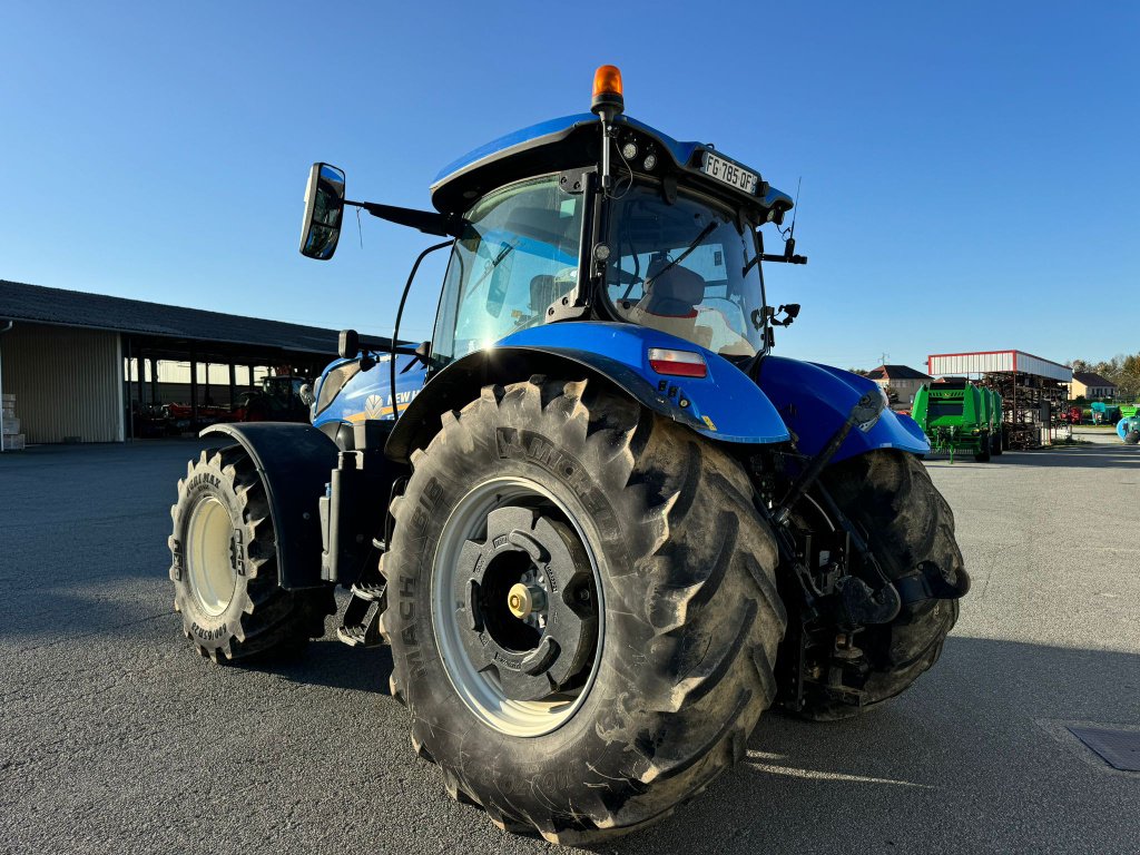 Traktor of the type New Holland T7.245 AC - GPS RTK, Gebrauchtmaschine in GUERET (Picture 4)