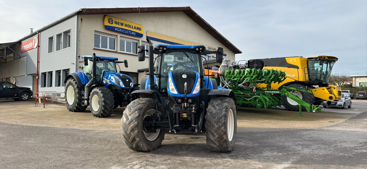 Traktor του τύπου New Holland T7.245  AC N° 5, Gebrauchtmaschine σε Chauvoncourt (Φωτογραφία 3)