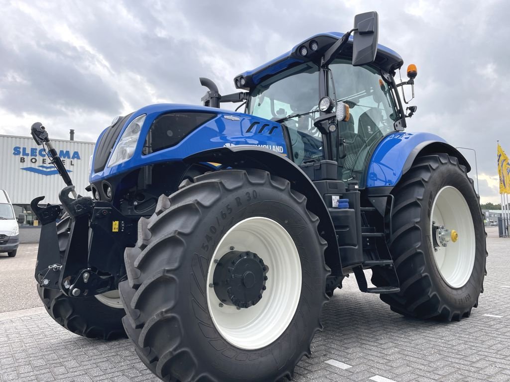 Traktor del tipo New Holland T7.245 AC stage V Fronthef, Gebrauchtmaschine en BOEKEL (Imagen 8)