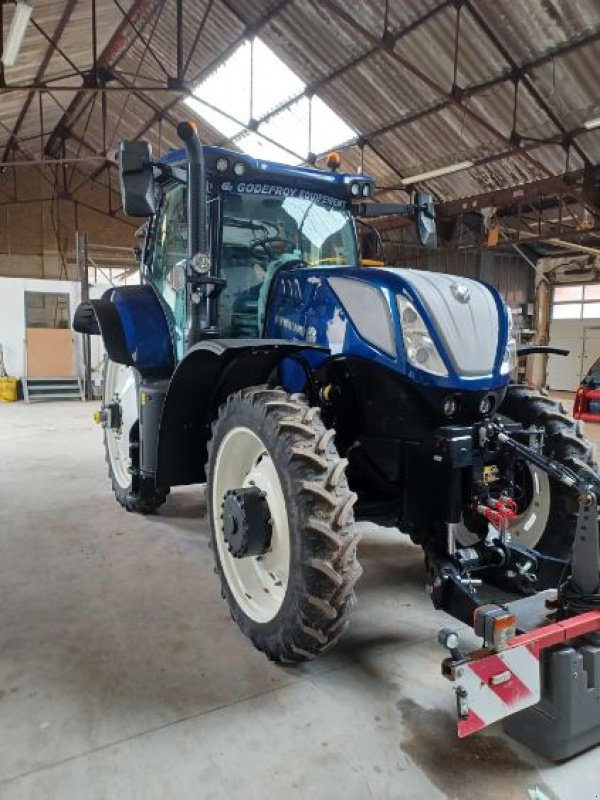 Traktor του τύπου New Holland T7.245 AC, Gebrauchtmaschine σε ESCAUDOEUVRES (Φωτογραφία 2)