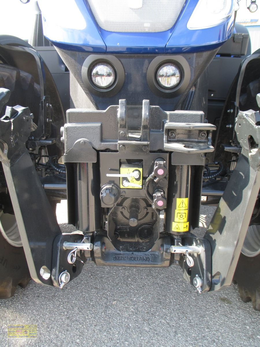 Traktor of the type New Holland T7.245 Auto Command SideWinder II (Stage V), Gebrauchtmaschine in Eferding (Picture 3)