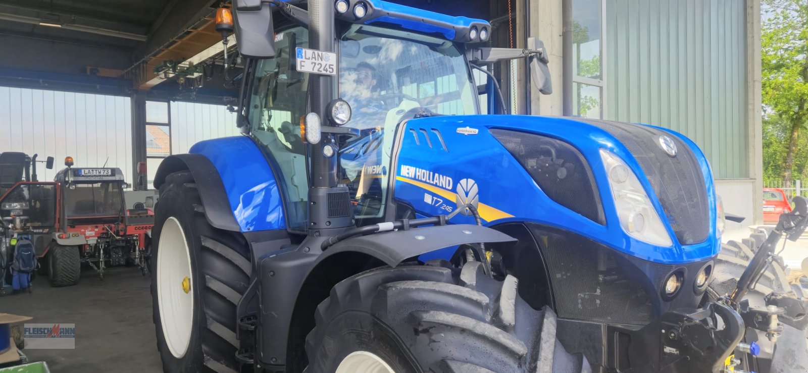 Traktor tip New Holland T7.245 Auto Command, Gebrauchtmaschine in Landau/Isar  (Poză 1)