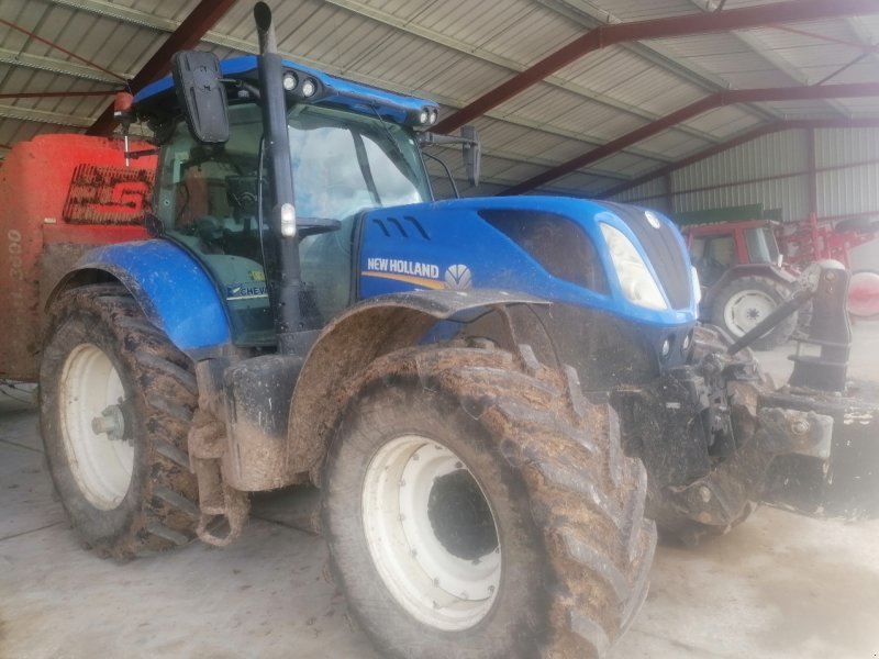 Traktor del tipo New Holland T7245 sw, Gebrauchtmaschine In Gondrecourt-le-Château (Immagine 1)