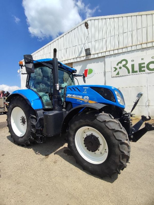 Traktor of the type New Holland T7.245, Gebrauchtmaschine in FRESNAY LE COMTE (Picture 2)