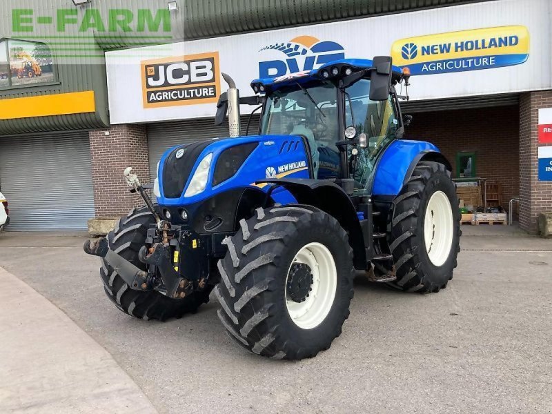 Traktor of the type New Holland t7.245, Gebrauchtmaschine in SHREWSBURRY (Picture 1)