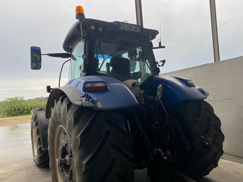 Traktor от тип New Holland T7.245, Gebrauchtmaschine в GUERET (Снимка 3)