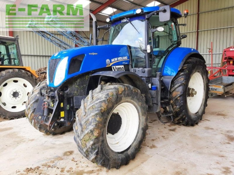 Traktor del tipo New Holland t7.250 ac, Gebrauchtmaschine en CHAUVONCOURT (Imagen 1)