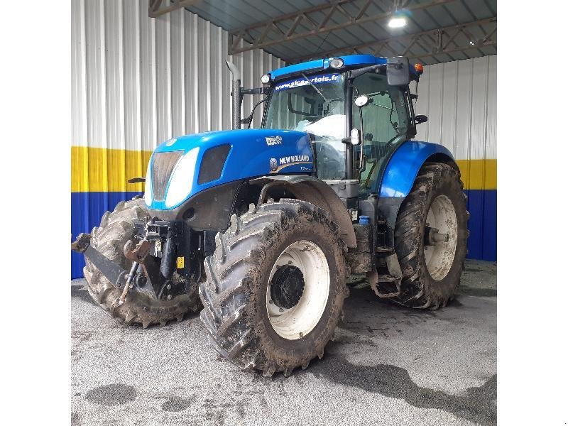 Traktor от тип New Holland T7.250 P C CLAS., Gebrauchtmaschine в HERLIN LE SEC (Снимка 1)