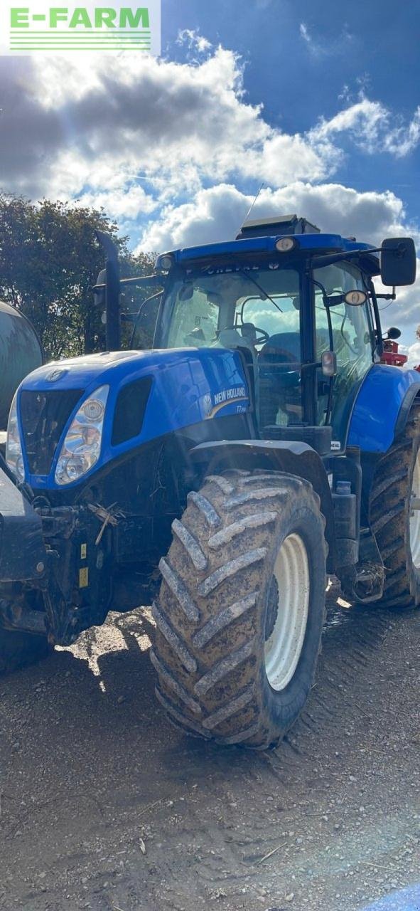 Traktor van het type New Holland t7.250 sw, Gebrauchtmaschine in CHAUVONCOURT (Foto 8)