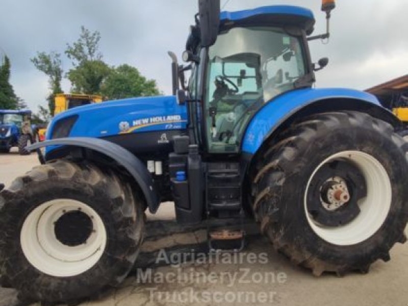 Traktor des Typs New Holland T7.250, Gebrauchtmaschine in FRESNAY LE COMTE (Bild 1)