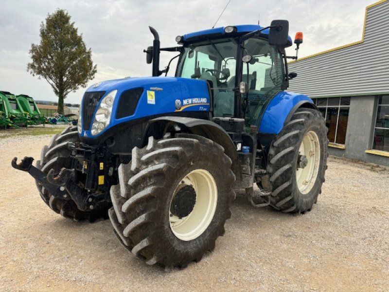 Traktor of the type New Holland T7.250, Gebrauchtmaschine in CHAUMESNIL (Picture 1)