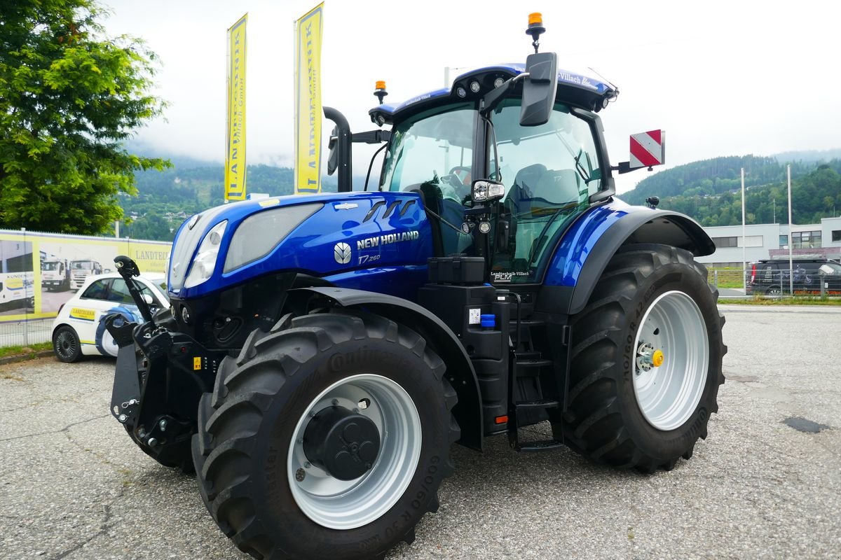 Traktor des Typs New Holland T7.260 Auto Command, Gebrauchtmaschine in Villach (Bild 1)