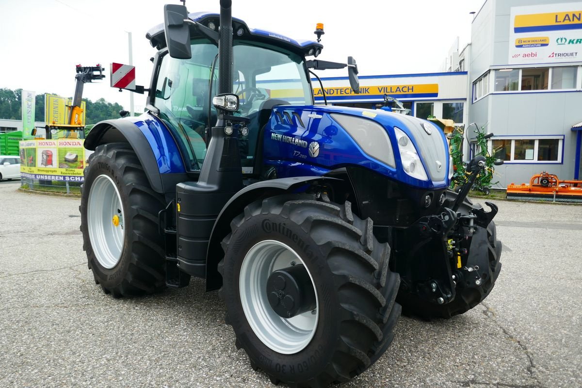 Traktor of the type New Holland T7.260 Auto Command, Gebrauchtmaschine in Villach (Picture 2)