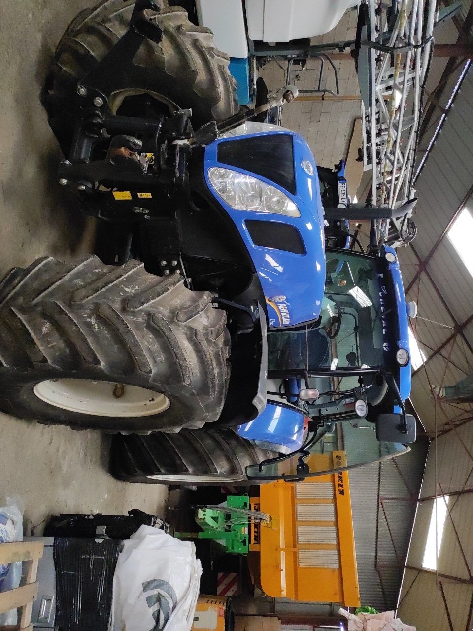 Traktor of the type New Holland T7.260 PC SW, Gebrauchtmaschine in Chauvoncourt (Picture 1)