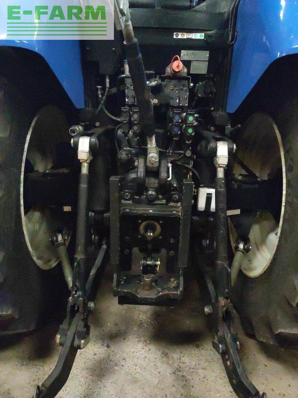 Traktor del tipo New Holland t7.260 pc sw, Gebrauchtmaschine en CHAUVONCOURT (Imagen 4)