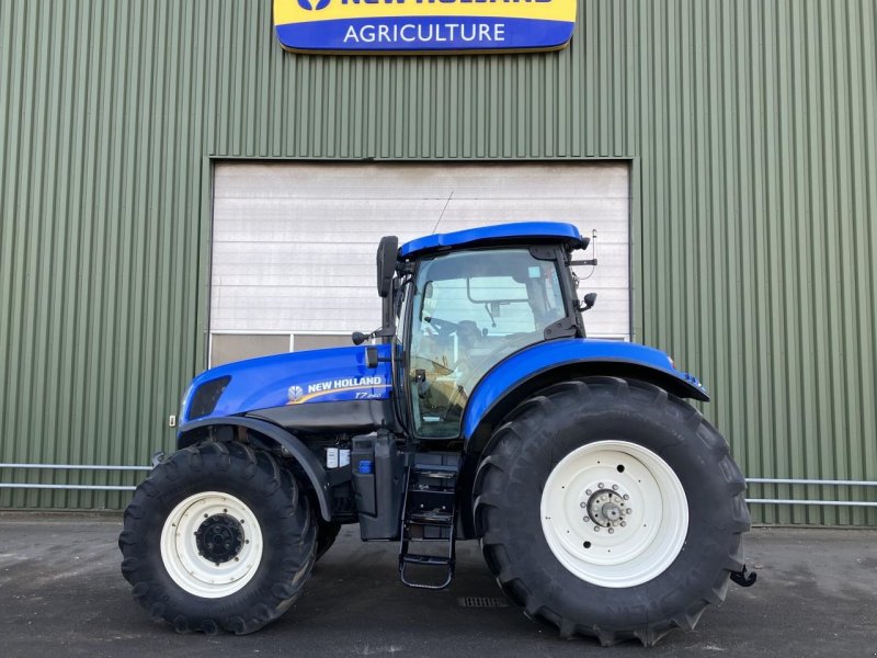 Traktor des Typs New Holland T7.260 SWII, Gebrauchtmaschine in Middelfart