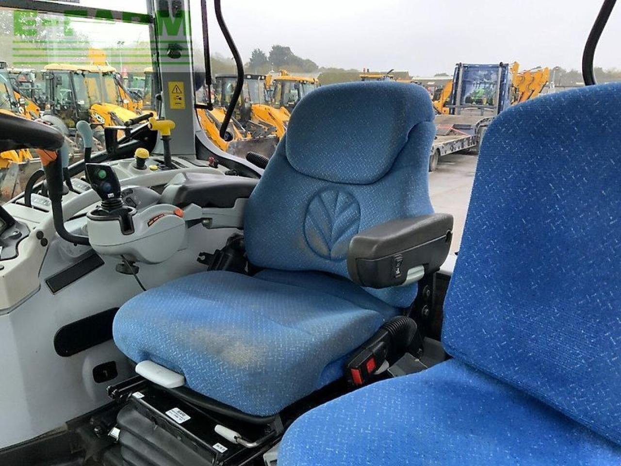 Traktor of the type New Holland t7.260 tractor (st21181), Gebrauchtmaschine in SHAFTESBURY (Picture 25)