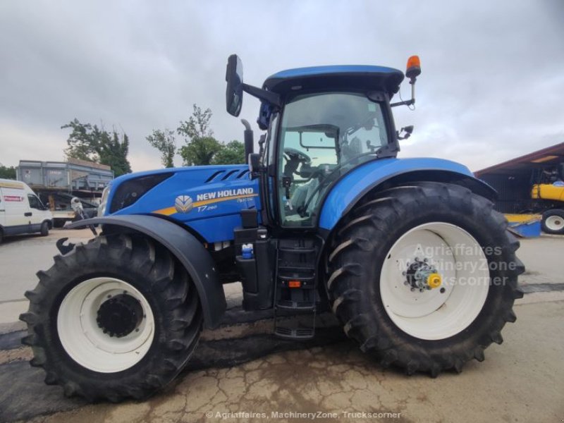 Traktor van het type New Holland T7.260, Gebrauchtmaschine in FRESNAY LE COMTE (Foto 1)